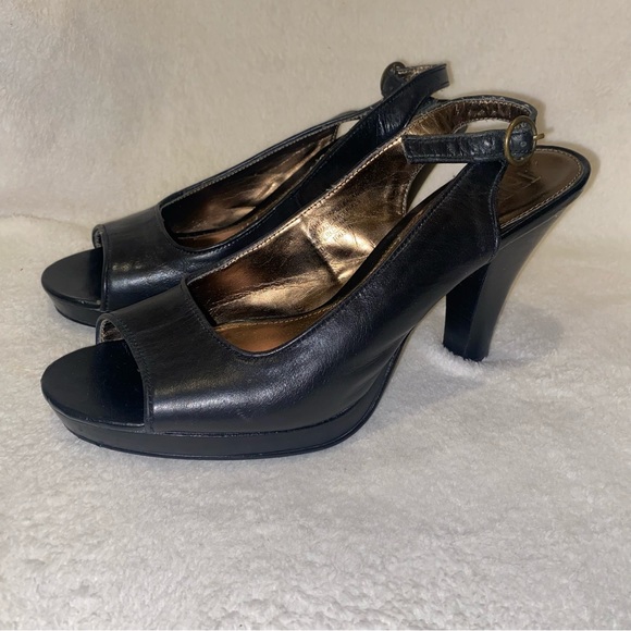 TRIBECA Kenneth Cole Leather Heels - Picture 7 of 7